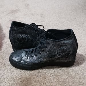 NWOT Converse high heel sneakers